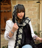 شال کوپرا پتینه مشکی حاشیه گلدوزی