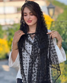 شال توری مشکی طرحدار