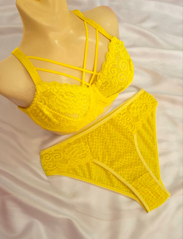 ست شورت و سوتین فنردار هارنسی۴بندی